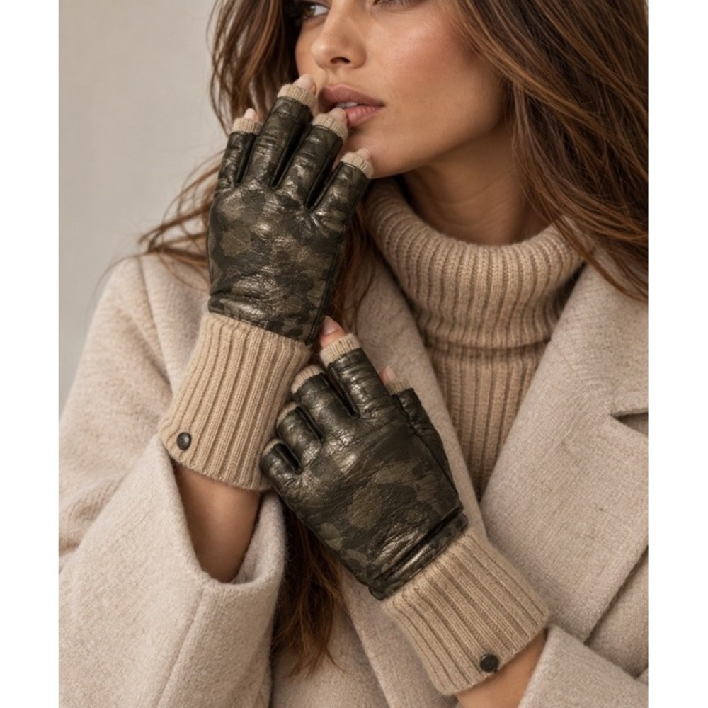 Carolina Amato Anthropologie Leather Fingerless Gloves Mittens Metallic CamoM/L